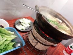 -威邵鸡煲(西华路总店)