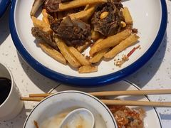 -三人行骨头王火锅(长寿店)