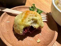 -一朵菌·野生菌探索家火锅(南亚店)
