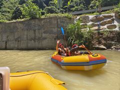 -雅鲁激流探险漂流