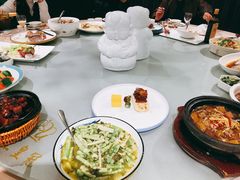 -双子楼大酒店(城开国际写字楼店)