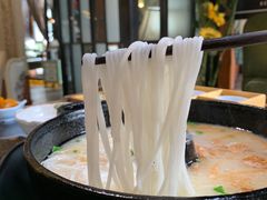 -飞虎过桥米线(翠湖店)