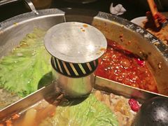 -晓宇重庆火锅(西安荟聚店)
