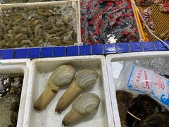 -霞涌市场海鲜摆卖区