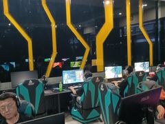 -绿树电竞(五路店)