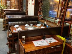 大堂-亿诣蝎府炸酱面羊蝎子火锅(酷车小镇店)