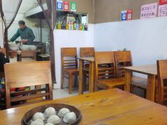 -上海特色小笼店(铁岭路90弄小区店)