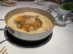 -七欣天香辣蟹火锅(闵行浦江欢乐颂店)