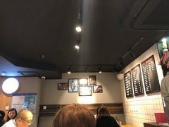 -鑫花溪牛肉米粉(人民广场店)