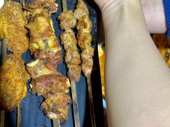 -伊带伊路新疆美食府(呼家楼店)