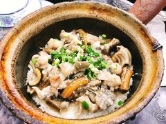 黄鳝牛蛙煲仔饭-红星光发煲仔饭(大石街店)