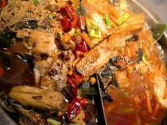 -鸣记脆皮烤鱼·海鲜烤鱼(三八广场店)