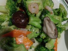 -小锅饭豆腐馆(嘉陵江街店)
