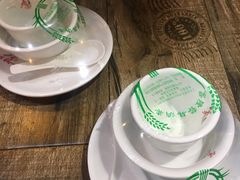 -宫老四·上品烧烤酒店(汉东路店)