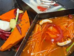 -渝里重庆火锅(航天城店)