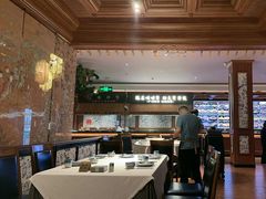 -八府香鸭·啫啫煲(华山路店)