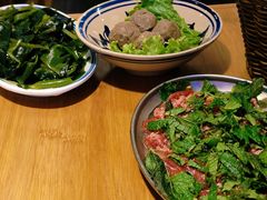 -洱火云南酸菜牛肉火锅(石景山当代商城店)