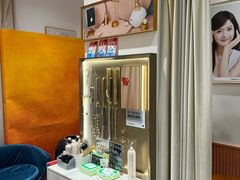 -海马体照相馆(万菱汇店)