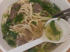 -嘻小北·兰州清汤牛肉面(太平洋森活天地店)