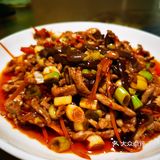 相对于其他店来说，确实汤底味道略胜一筹