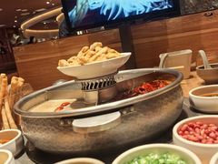 -巴奴毛肚火锅(龙湖锦艺城店)