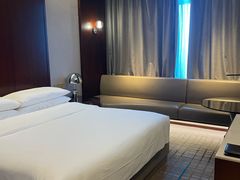-上海龙之梦万丽酒店