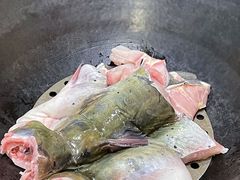 -老刘生态大鱼坊铁锅炖鱼(赛马场店)