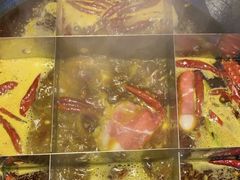 -巴卤社老火锅(财富店)