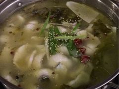 -新记印象酸菜鱼馆(天阳亲子广场店)