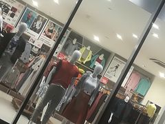 -优衣库(上海虹口龙之梦店)