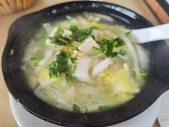 驴肉火烧-闫家驴肉老店(华电一校店)