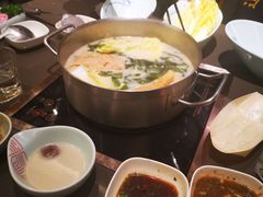 -捞王锅物料理(上海世茂广场店)