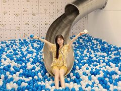 -涨巢·潮玩水疗局