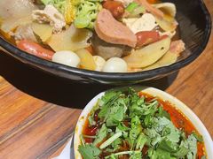 -万记麻辣烫国展总店