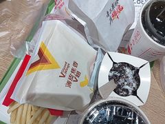 -麦当劳(徐汇漕溪北路百脑汇店)