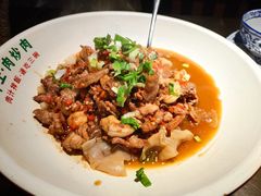 三年剁椒肉炒肉-味上湘菜馆(阿波罗店)