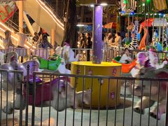 -顺德大良半月城游乐场