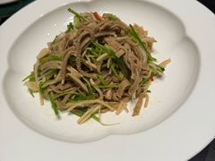 -秀儿四九城·新京菜(亚运村鸟巢店)
