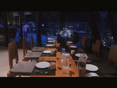 -四月吧餐厅(正阳步行街店)