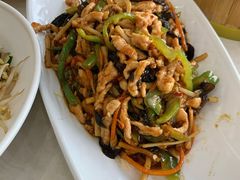 鱼香肉丝-大地春饼店(黄河路店)