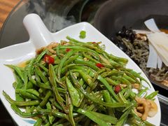 -人民公社铁锅炖·东北菜(卫国道店)