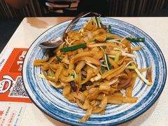 -潮庭港式茶餐厅·熊仔奶茶(同济广场店)