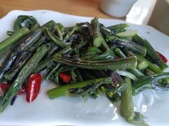 -自贡盐帮菜·玩辣餐厅(樱花园西街店)