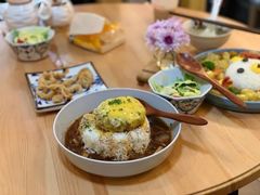 黑胡椒芝士牛肉汉堡-红小满休闲餐厅(十全街店)