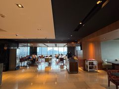 -上海龙之梦万丽酒店