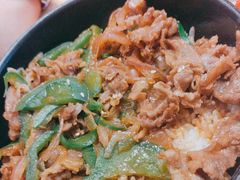 关东牛肉饭-新一番三文鱼寿司(红城湖店)