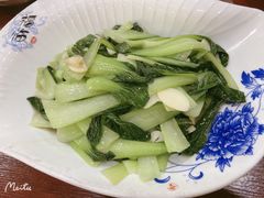 -湖南人家湘菜馆(镇江路店)
