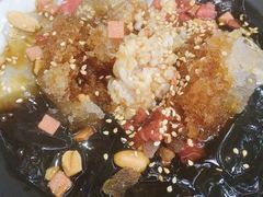 碎花冰粉-四小区火锅·巷子里的重庆火锅(花照壁店)