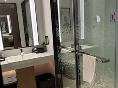 -广州金沙洲希尔顿欢朋酒店