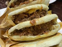 正宗肉夹馍-天下第一面(大雁塔北广场店)